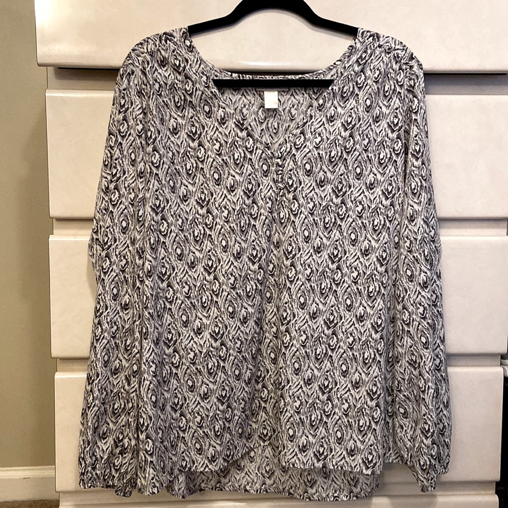 Black, gray and white blouse